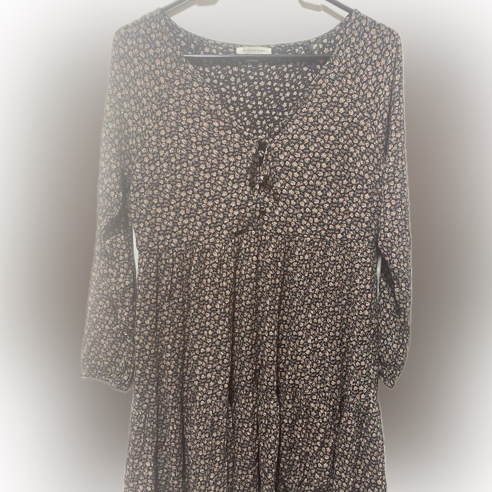 American Eagle Outfitters Black and Cream Floral Dress